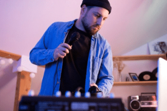 does space tech lab asp 10001-es has subwoofer output