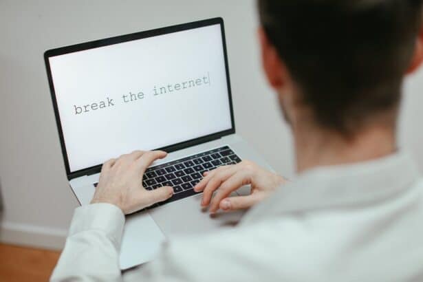 shere maria paralax english letters